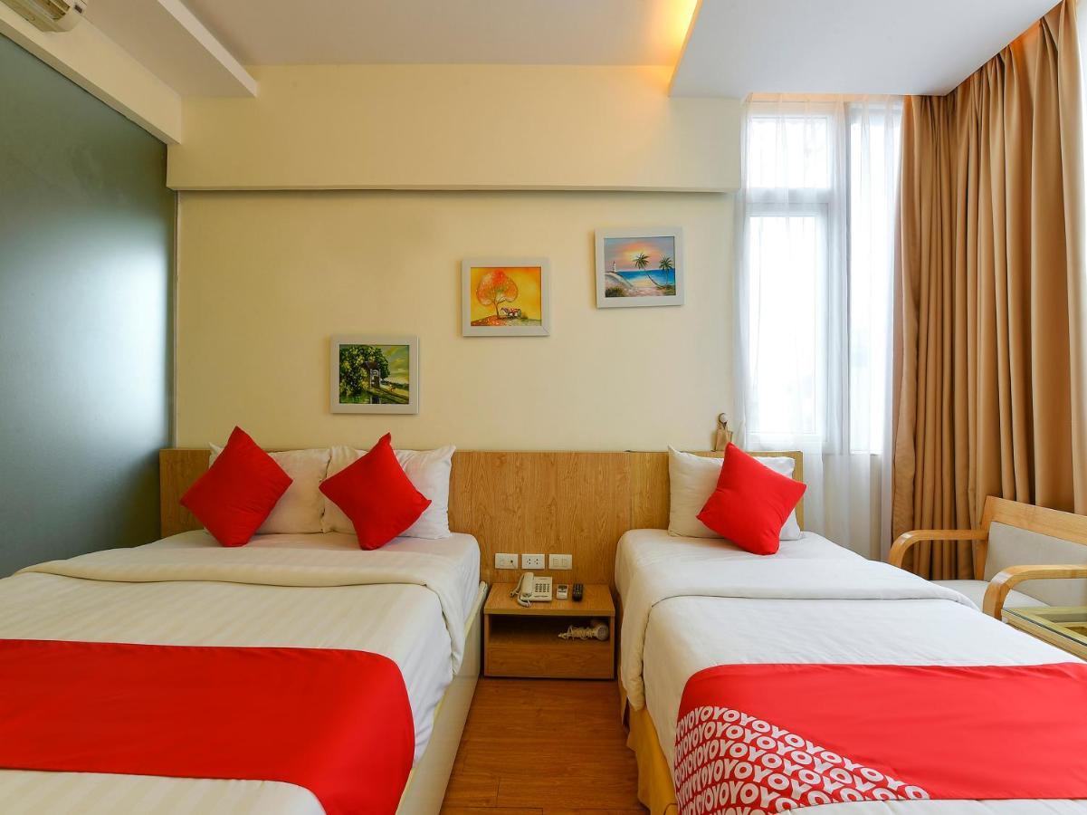 Oyo 210 Saki Hotel Hanoi Bagian luar foto