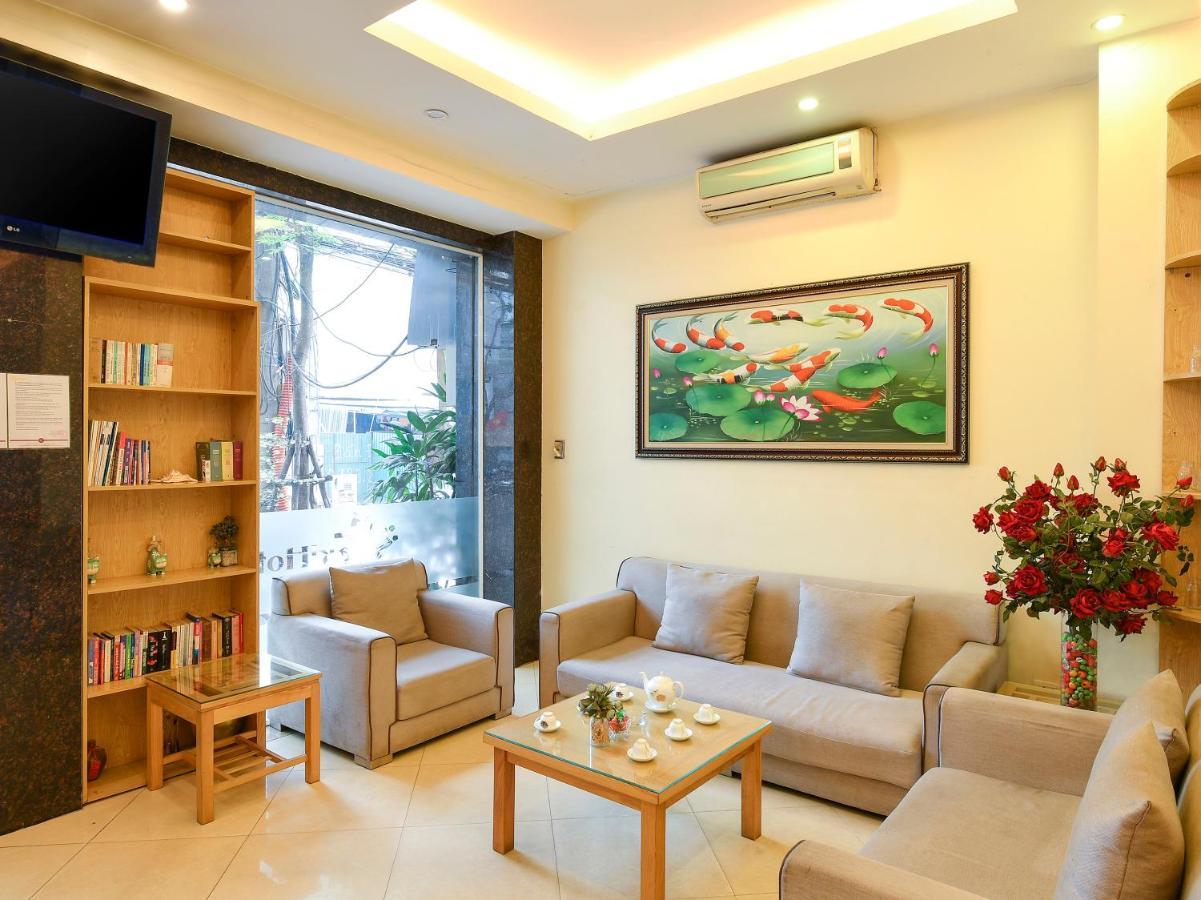 Oyo 210 Saki Hotel Hanoi Bagian luar foto