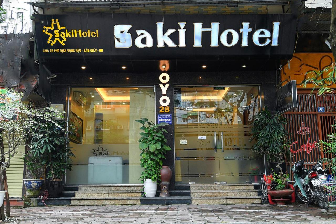 Oyo 210 Saki Hotel Hanoi Bagian luar foto