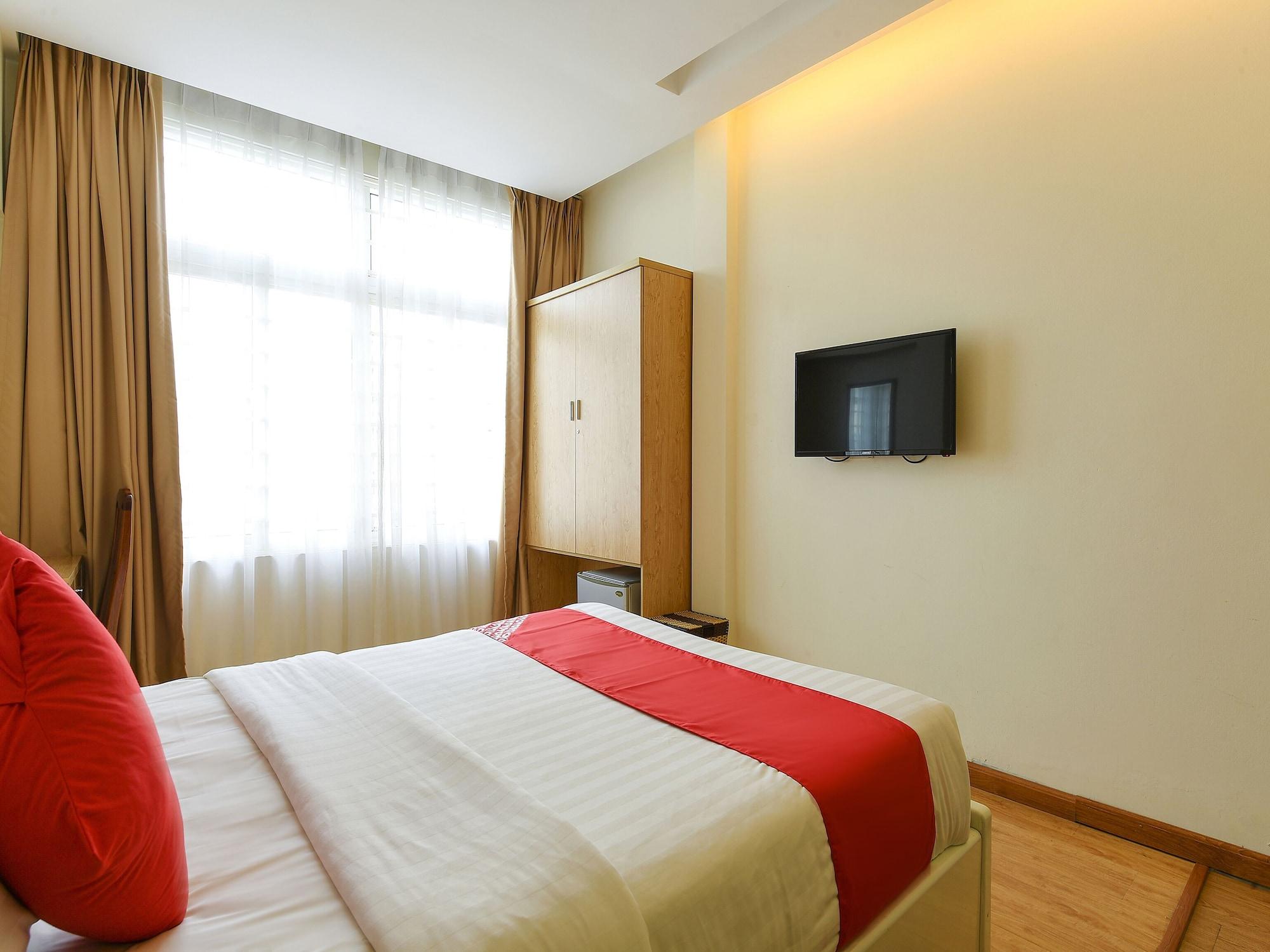 Oyo 210 Saki Hotel Hanoi Bagian luar foto