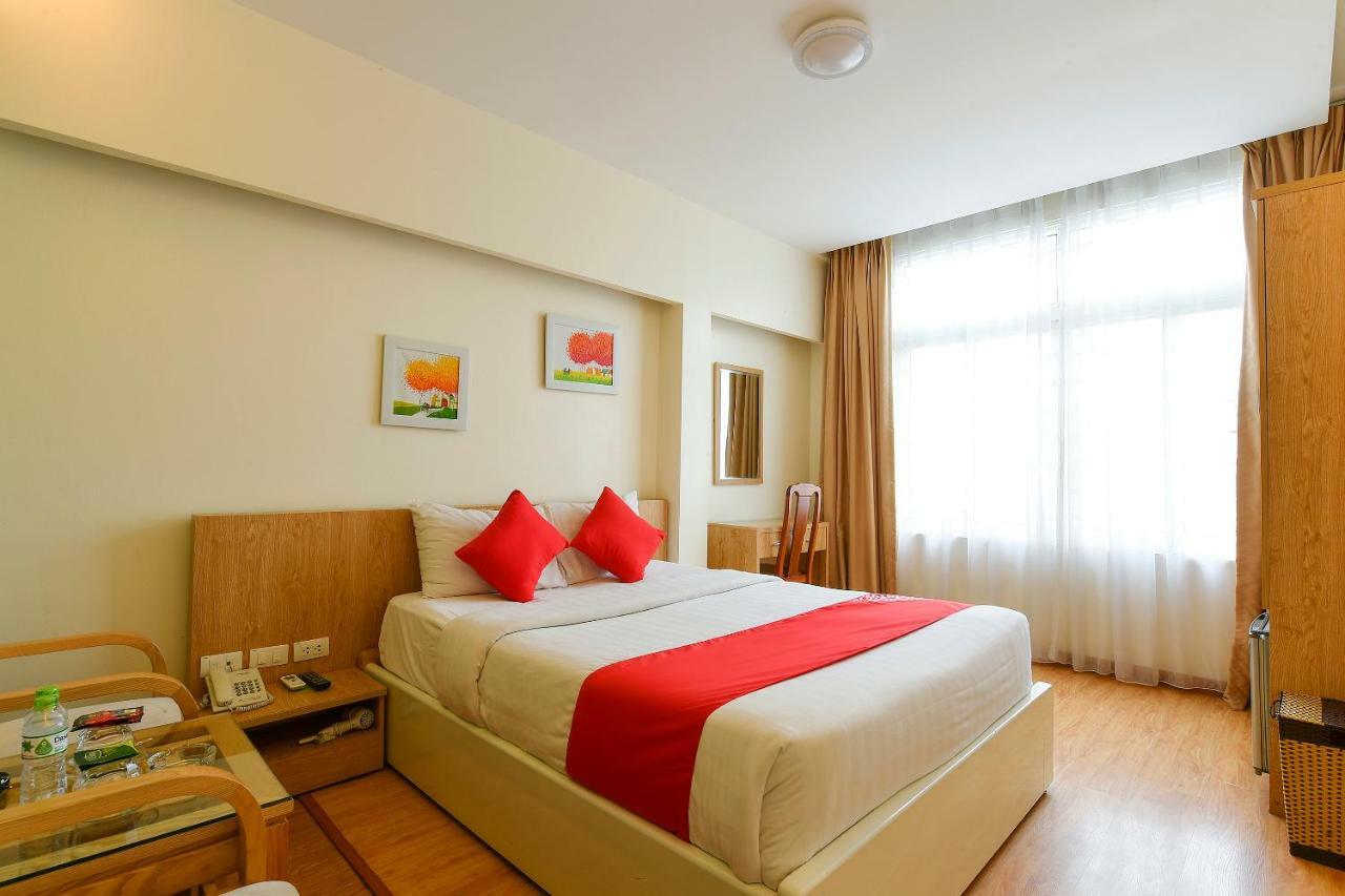Oyo 210 Saki Hotel Hanoi Bagian luar foto