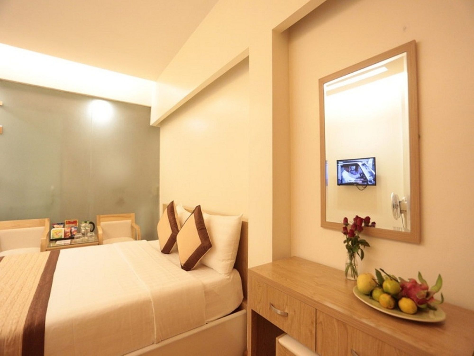Oyo 210 Saki Hotel Hanoi Bagian luar foto