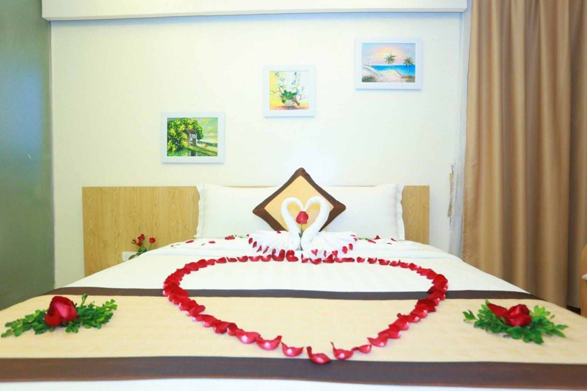 Oyo 210 Saki Hotel Hanoi Bagian luar foto